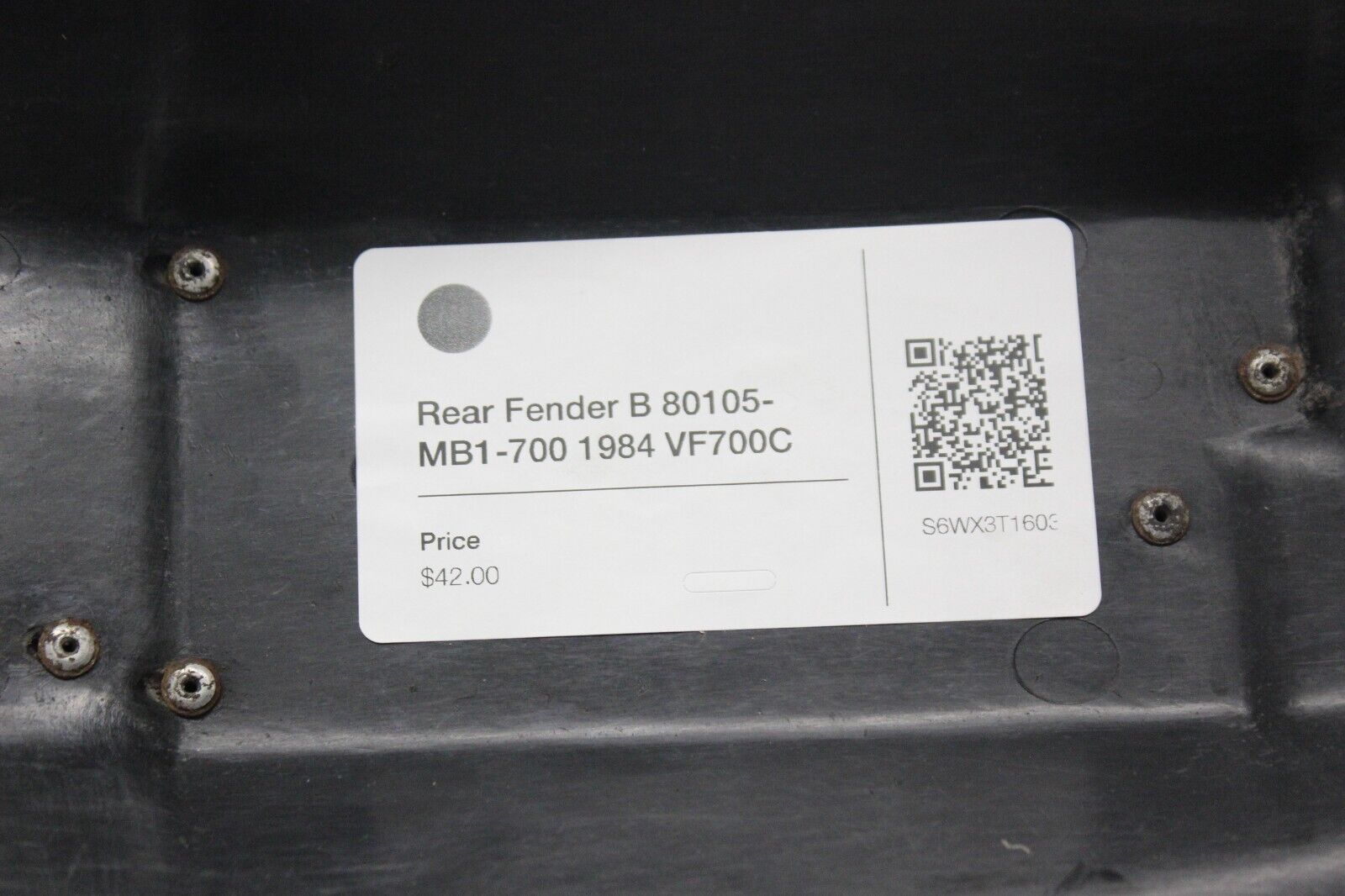 Rear Fender B 80105-MB1-700 1984 Honda VF700C