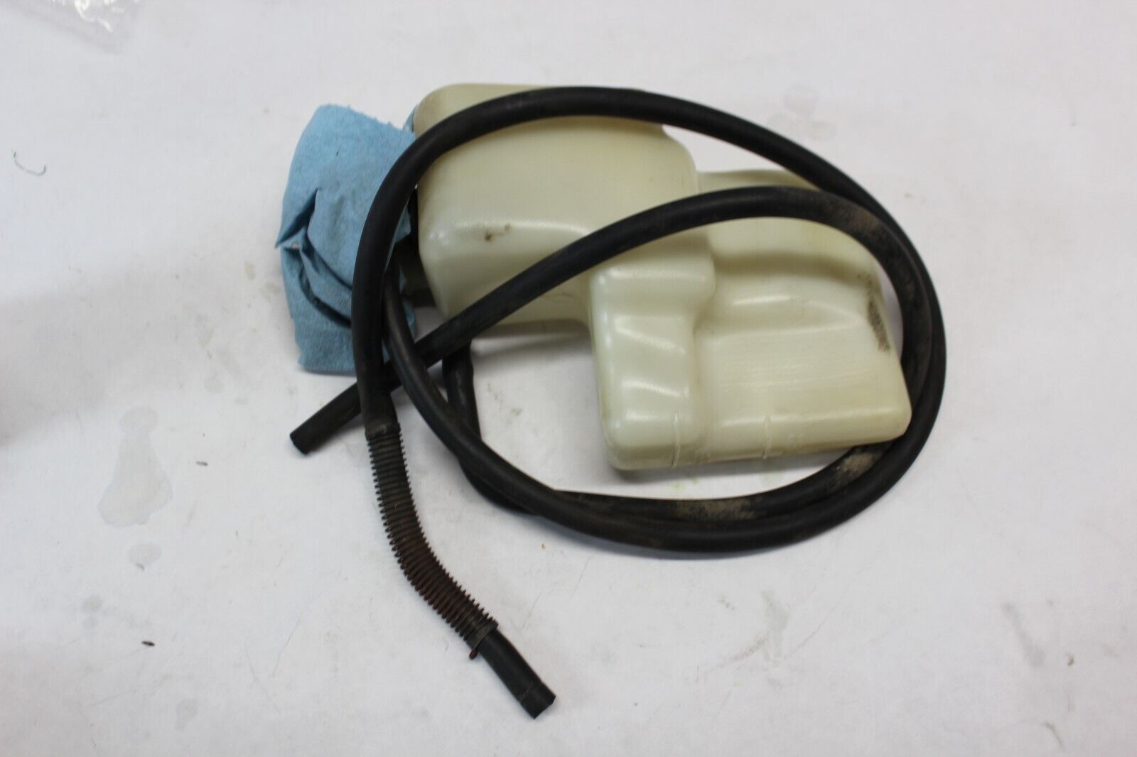 Radiator Reserve Tank 19101-MB1-000 1984 Honda VF700C