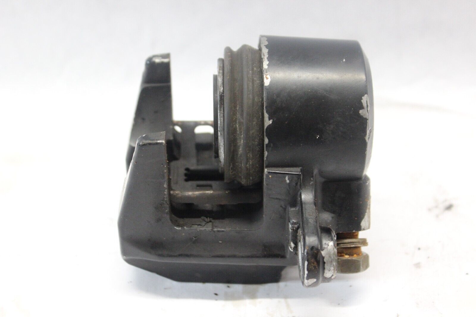 FRONT CALIPER LEFT (PISTON SEIZED) 1982 Kawasaki Spectre KZ750N 43041-1381
