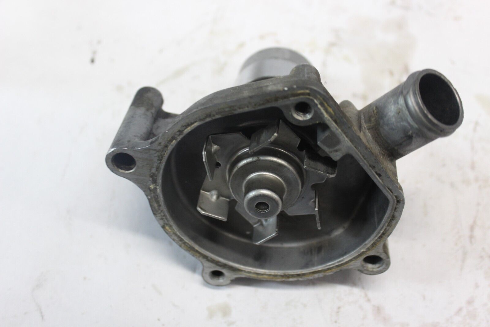 WATER PUMP 19200-MB0-770 1984 HONDA VF700C