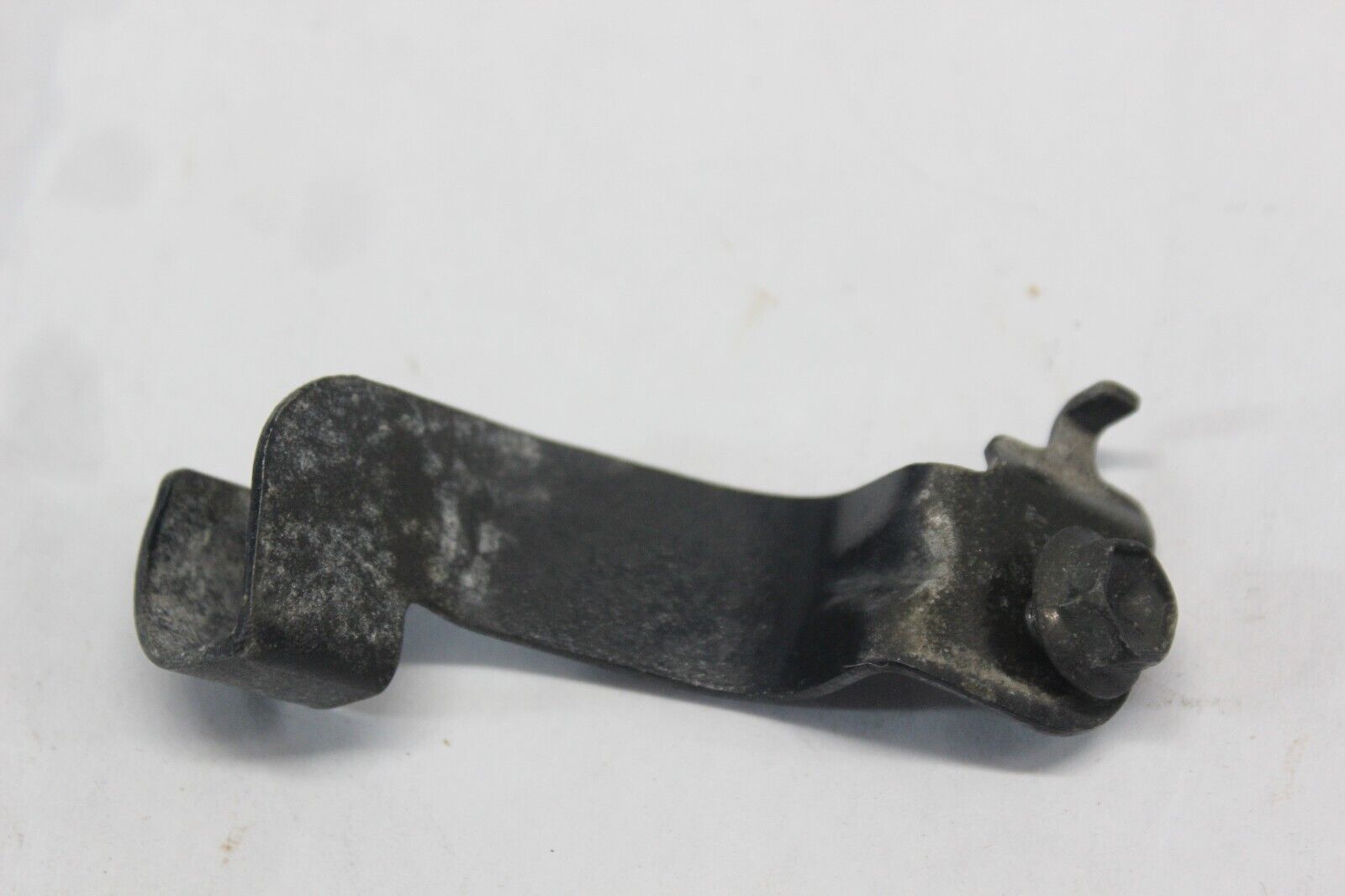 UPPER BRAKE HOSE CLAMP 59266-41F00 2003 VL800 VOLUSIA