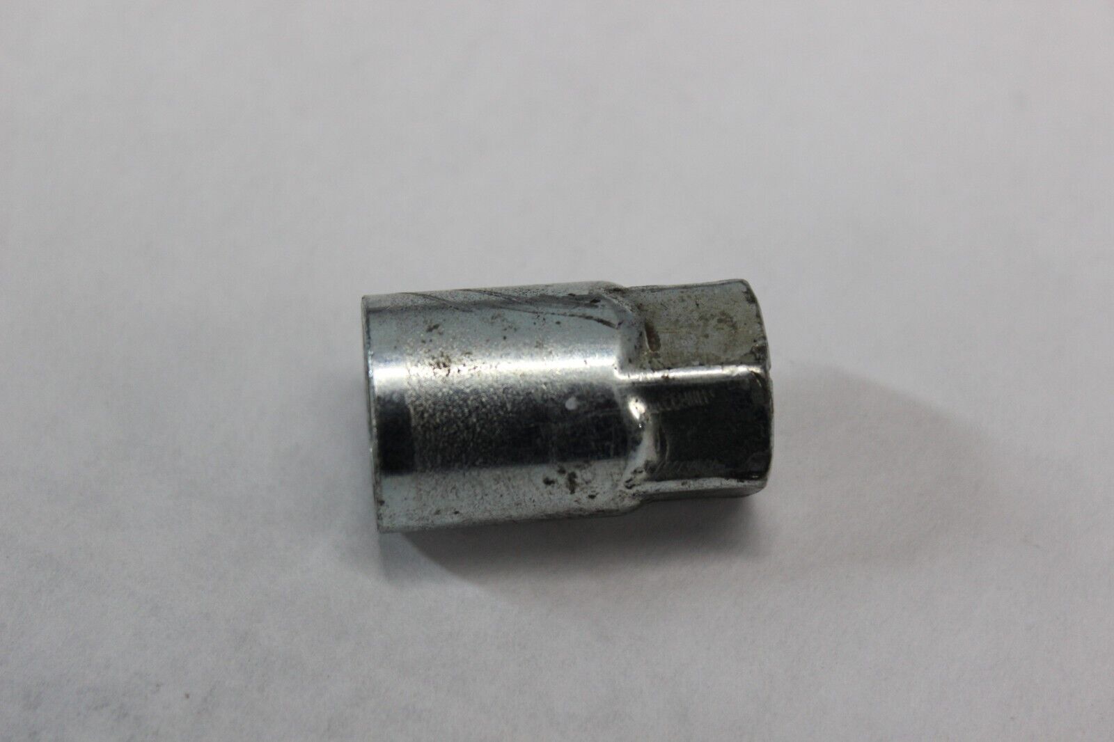 REAR PIVOT NUT 47606-09 2009 FLHTCU Harley Davidson