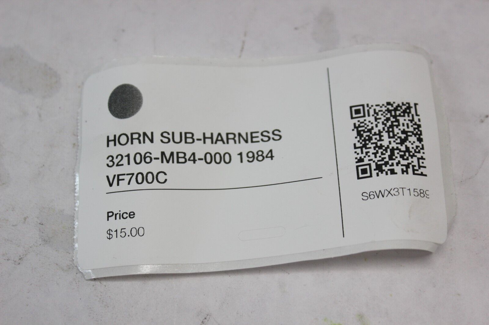 HORN SUB-HARNESS 32106-MB4-000 1984 Honda VF700C