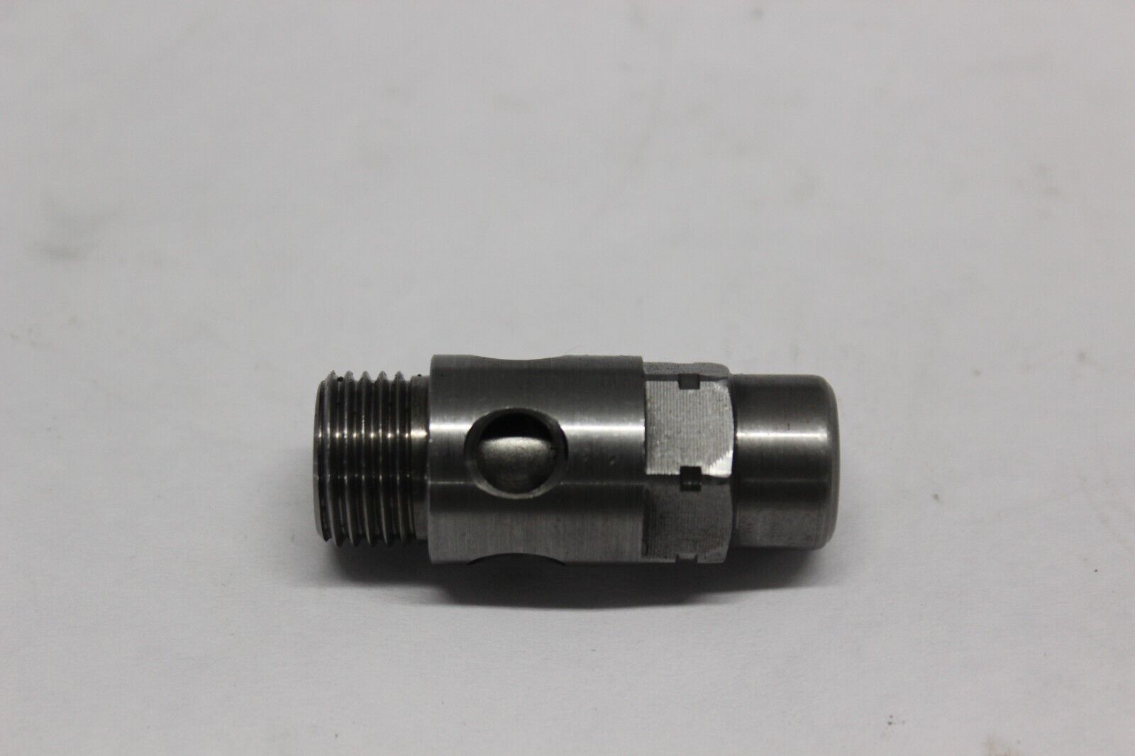OIL RELIEF VALVE 16440-33E00 1999 GSX R600