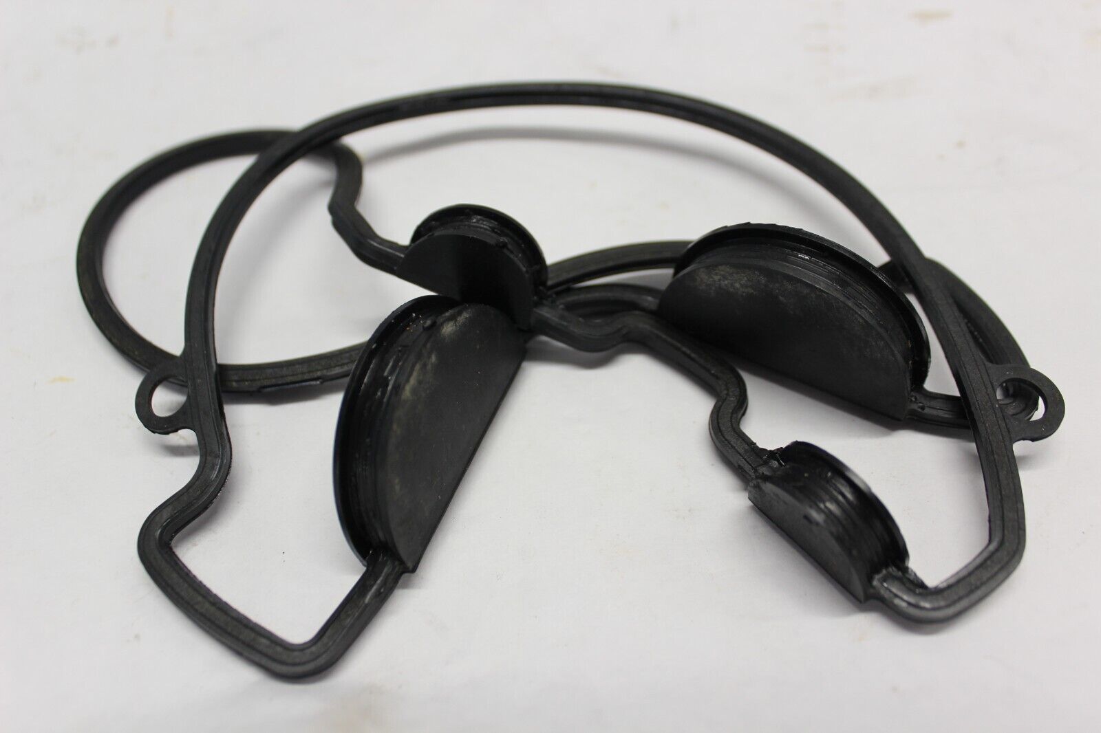 HEAD COVER GASKET 1 11173-33E00 1999 GSX R600