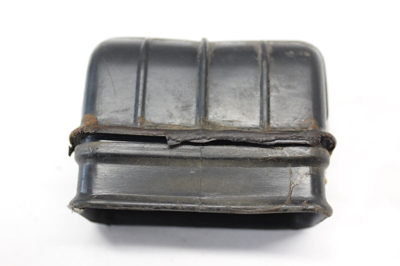 AIR CLEANER INLET DUCT 17254-MB1-670 1984 Honda VF700C