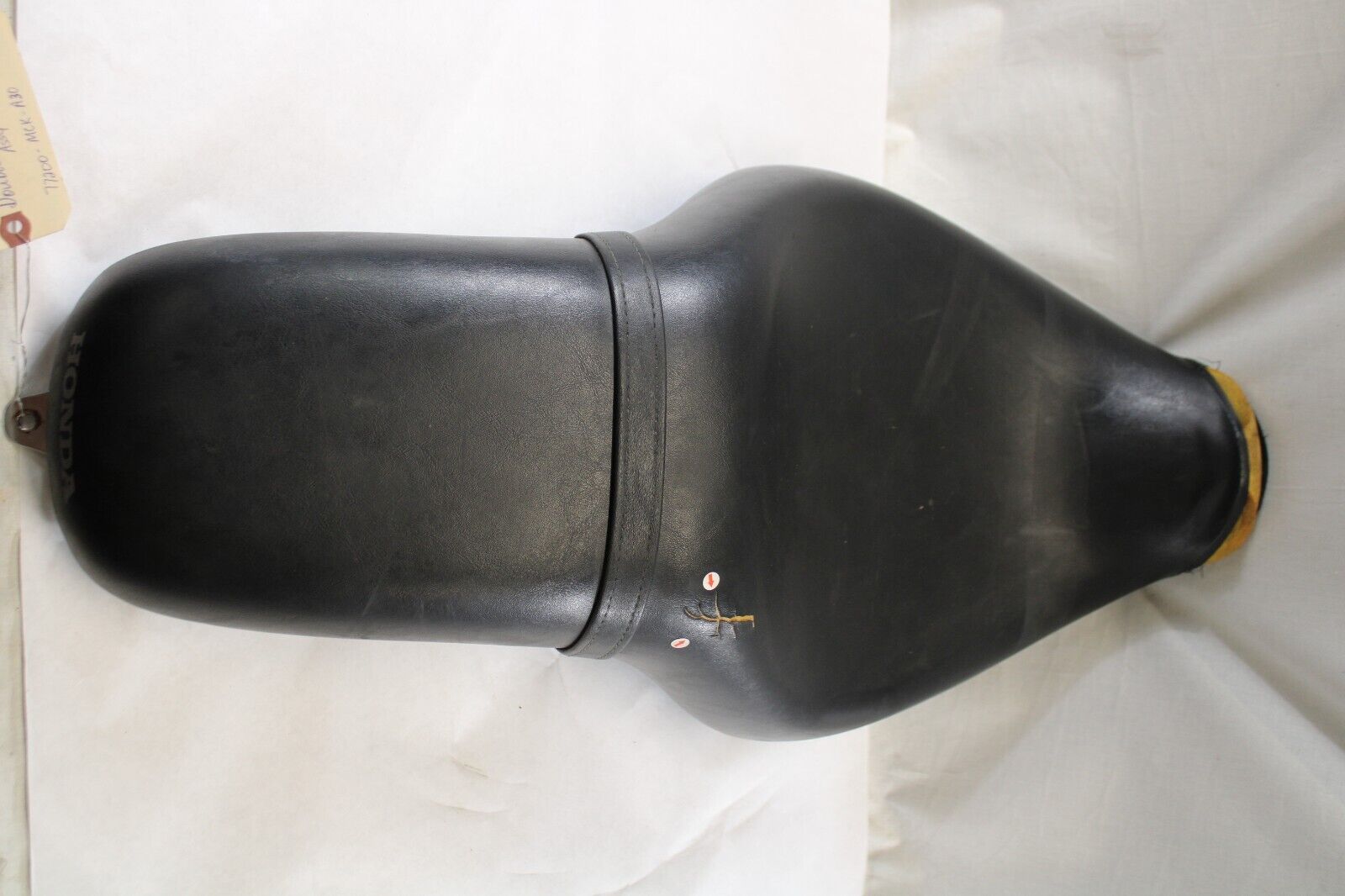 Double Seat Assy (See Photos) 77200-MCK-A30 2007 Honda Shadow Sabre VT1100C2