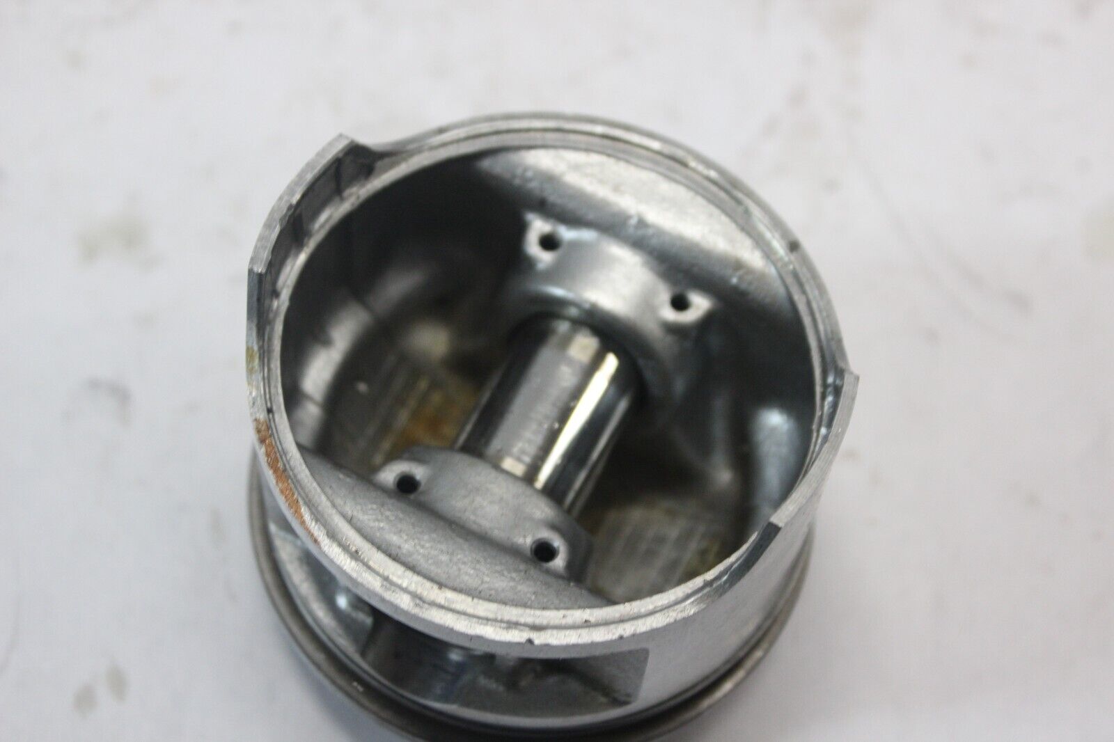 PISTON (STD) 13101-MB1-870 1984 HONDA VF700C