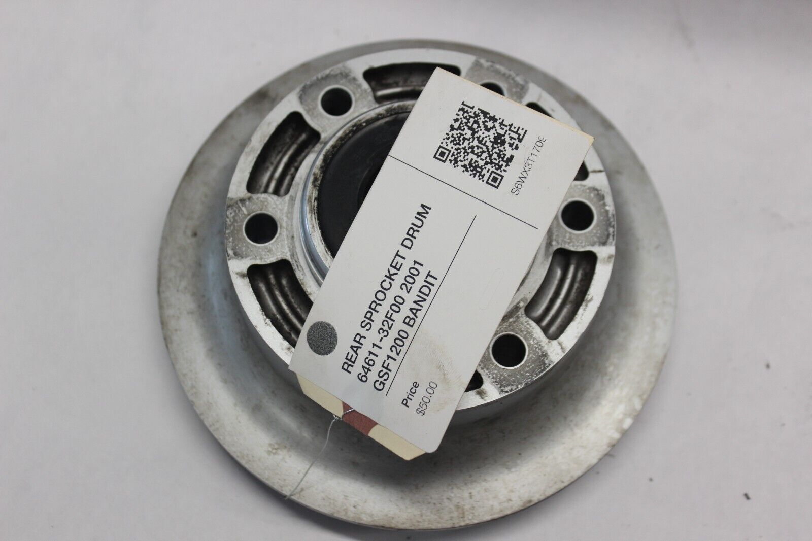 REAR SPROCKET DRUM 64611-32F00 2001 GSF1200 SUZUKI BANDIT