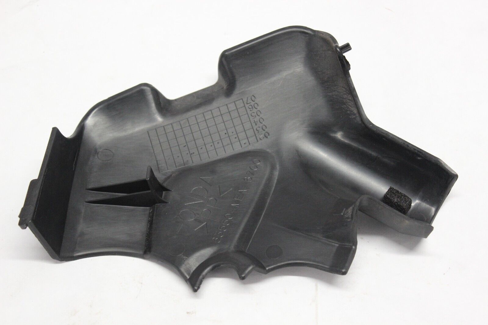 FRONT LEFT SIDE COVER 63550-MEA-670 2005 Honda VTX1300S