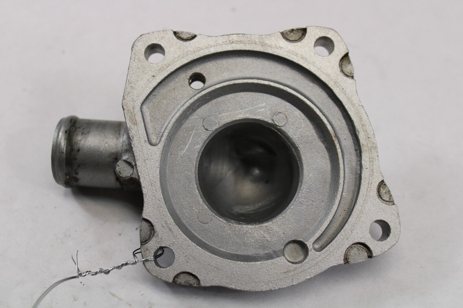 Water Pump Cover 19220-MZ5-000 1997 Honda Magna VF750