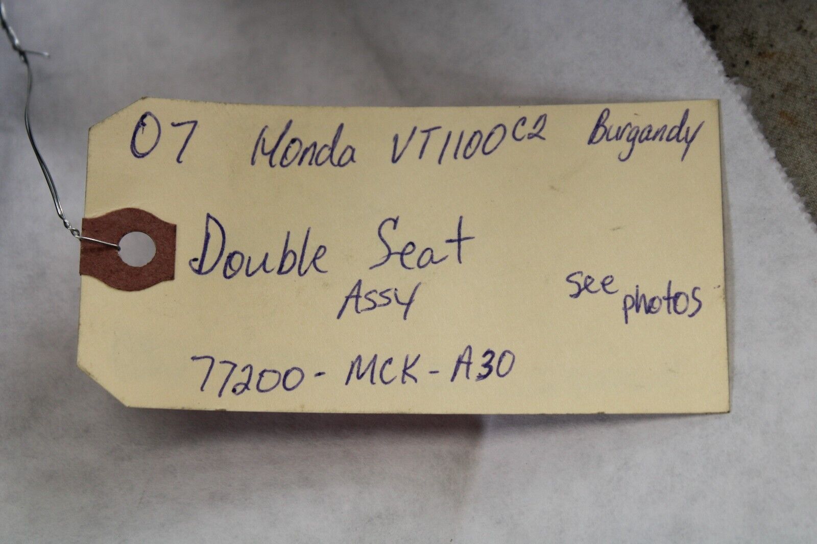 Double Seat Assy (See Photos) 77200-MCK-A30 2007 Honda Shadow Sabre VT1100C2