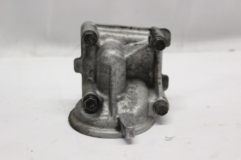 OIL FILTER HOLDER W/BOLTS 16515-34E00 1999 GSX R600