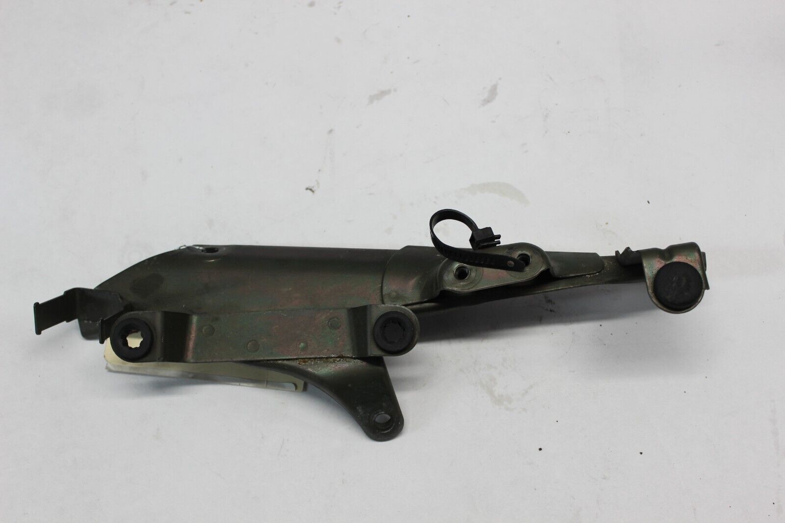 ELECTRIC PARTS HOLDER 47410-10F00 2000 Suzuki Intruder VL1500