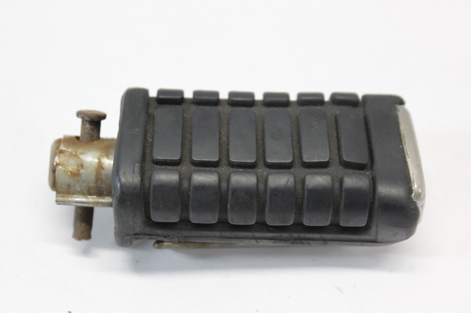 Passenger Footpeg Right 50711-MB1-000 1984 Honda VF700C