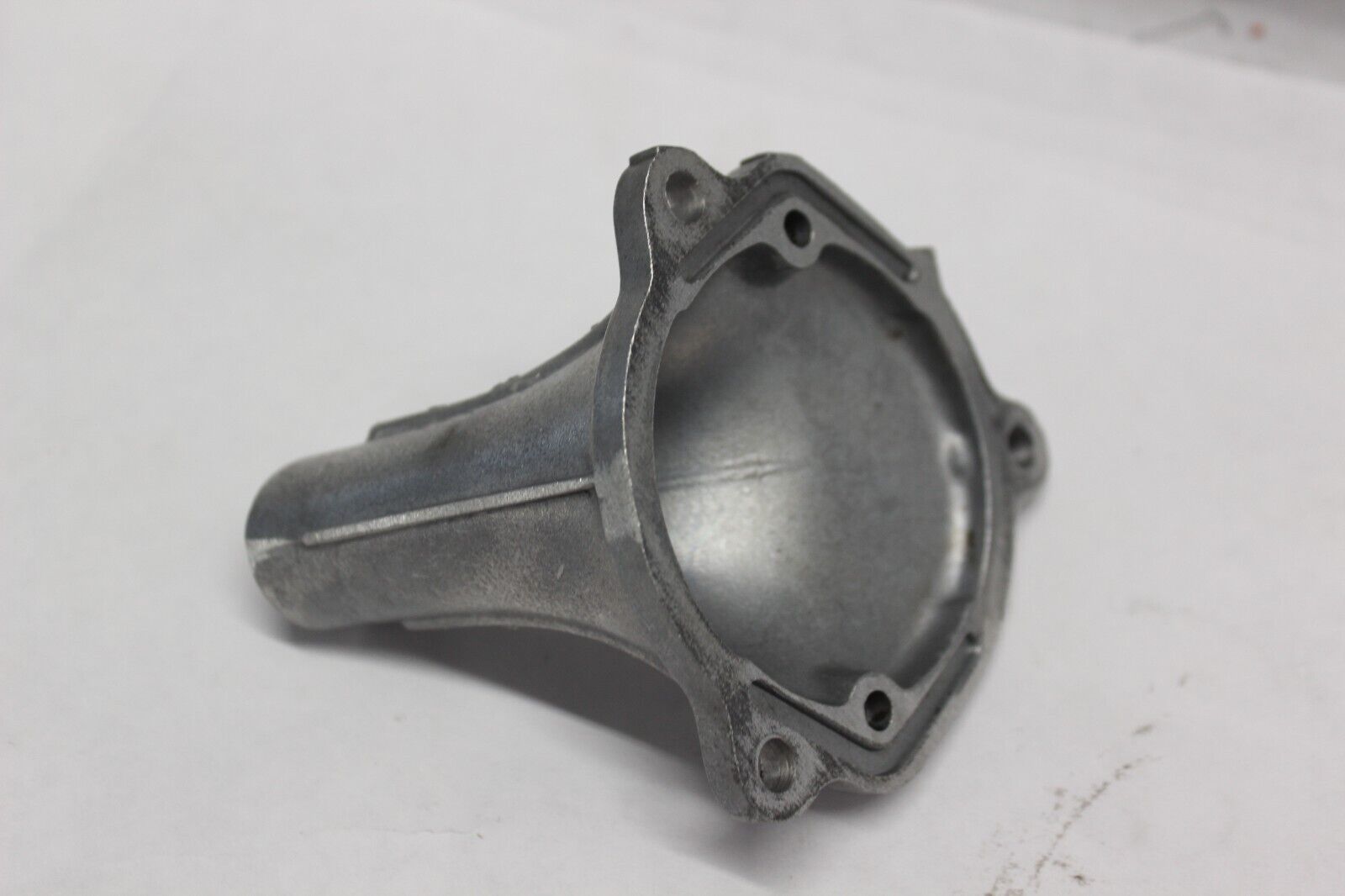 STRAINER COVER 16526-33E00 1999 GSX R600