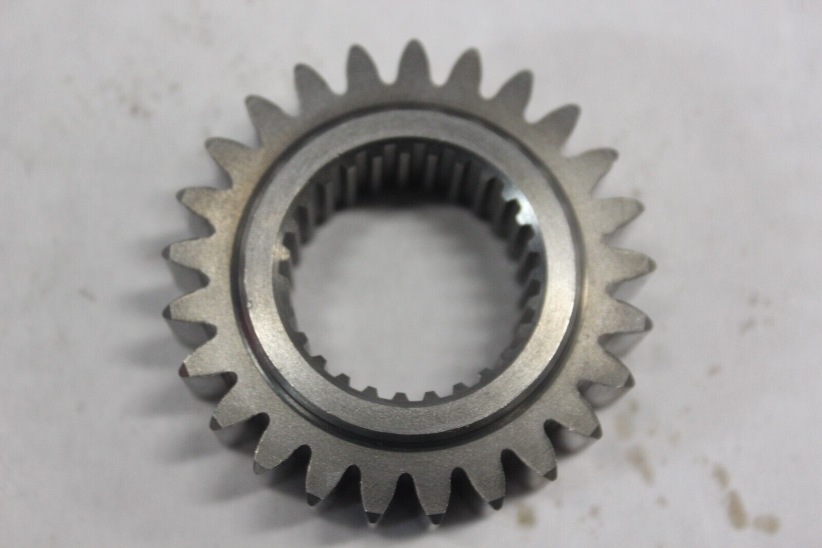 GEAR, IDLER DRIVE NT:25 24331-10G00 2006 BURGMAN AN650K6