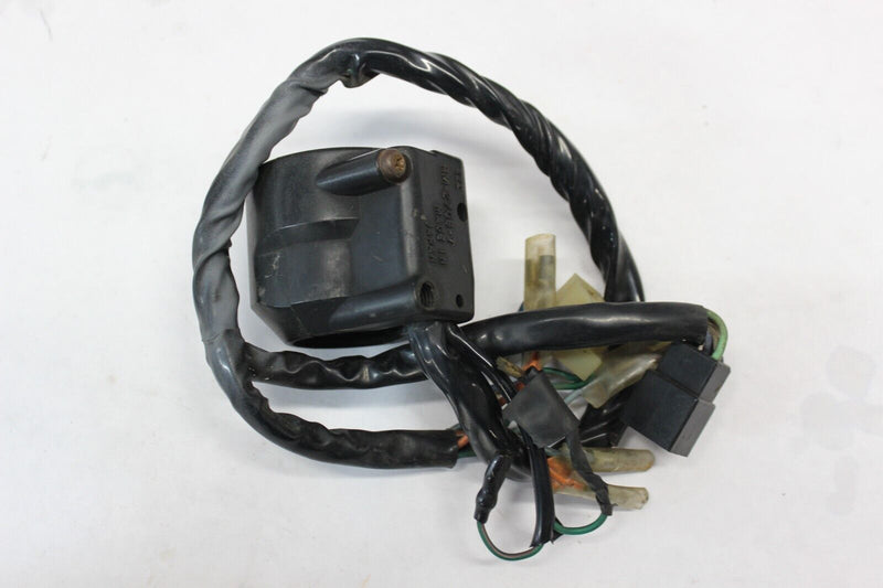 TURN SIGNAL SWITCH ASSY LEFT 35200-ME9-670 1984 Honda VF700C