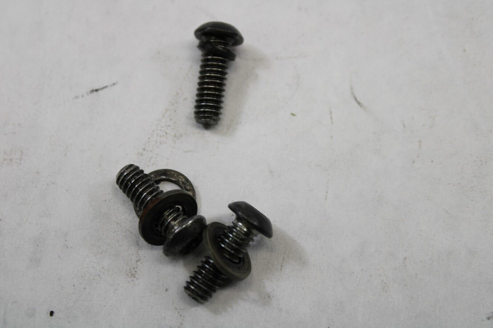 Clutch Cover Screws 941 (3pcs) 1994 Harley Davidson Ultra Classic