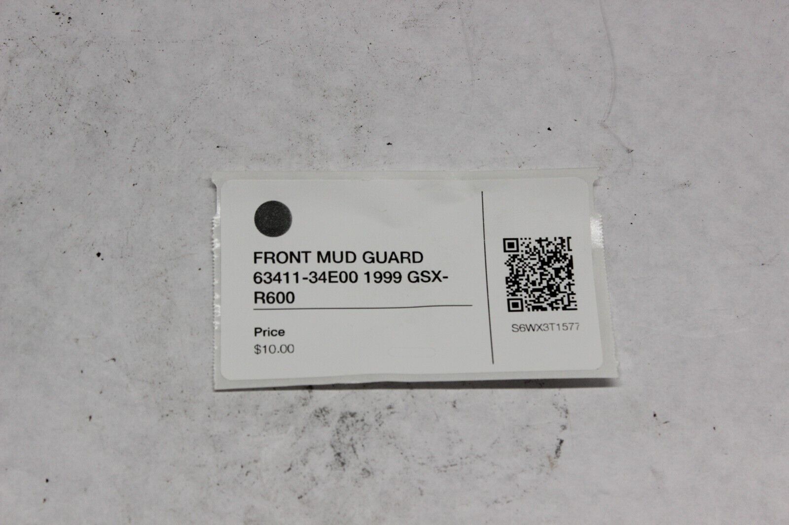 FRONT MUD GUARD 63411-34E00 1999 Suzuki GSX-R600