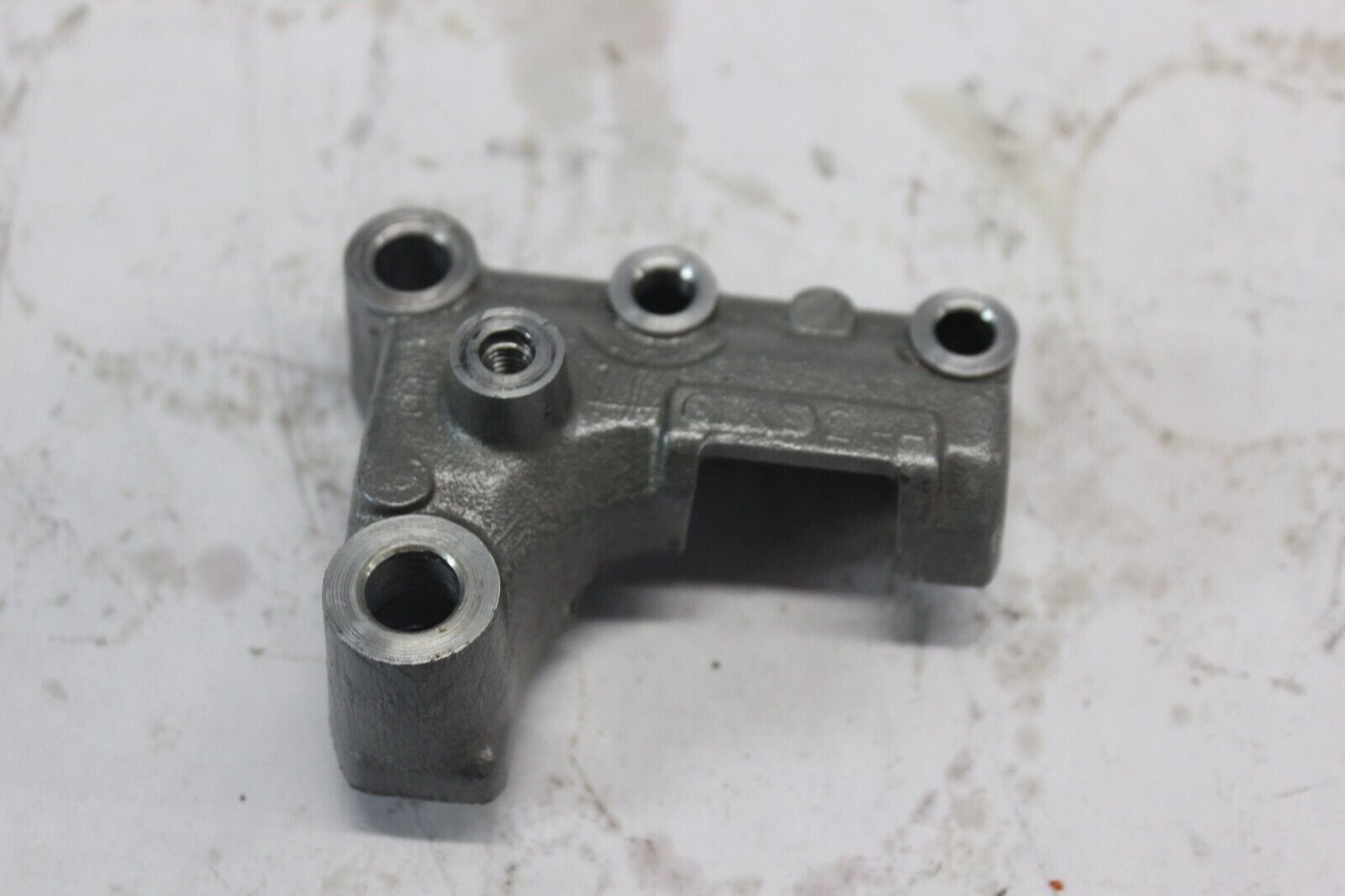 Camshaft Holder B 12212-MB0-773 1984 HONDA VF700C
