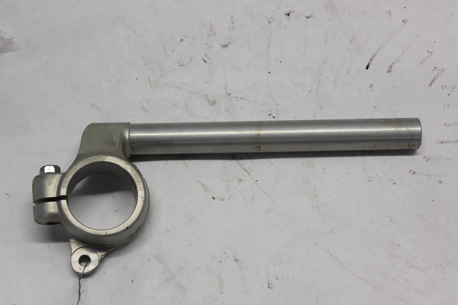 RIGHT HANDLEBAR 56111-33E10 1999 Suzuki GSX-R600