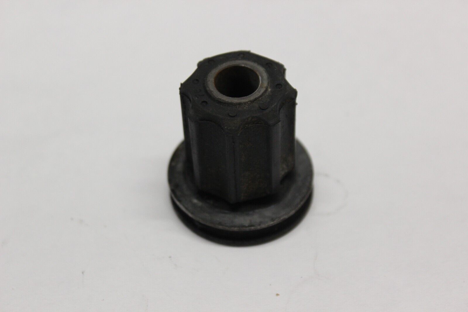 Mounting Rubber A 50201-MB0-000 1984 Honda VF700C