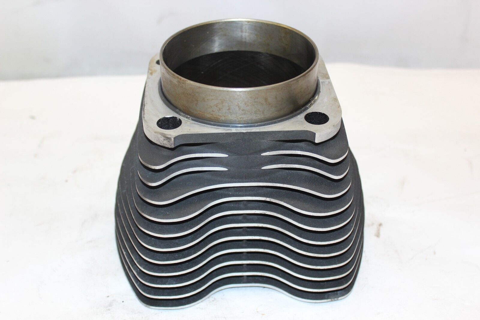 103” Cylinder Jug 16547-99 Harley Davidson