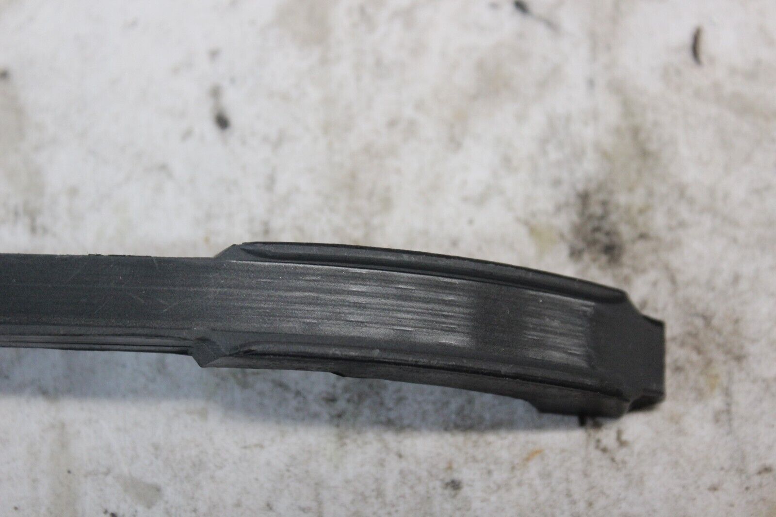 FRONT LOWER GUIDE 13235-1051 1987 VULCAN VN750