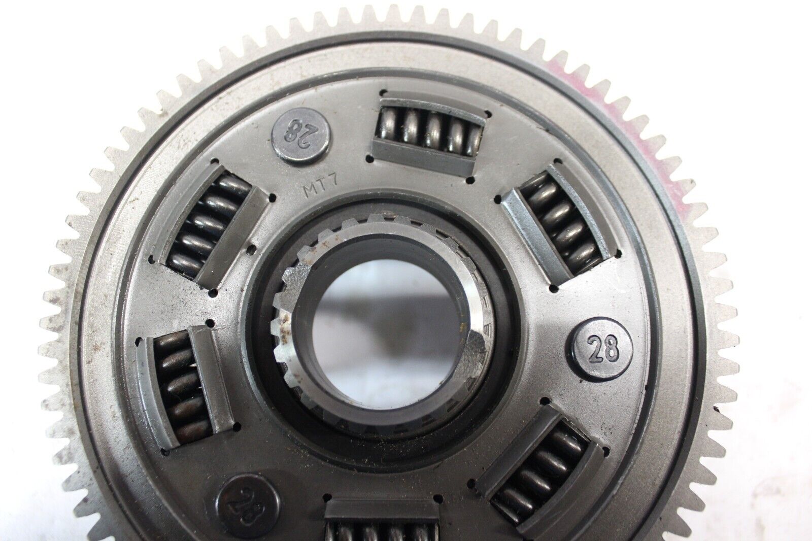 Primary Driven Gear 21200-39820 2005 SUZUKI GSX-R600