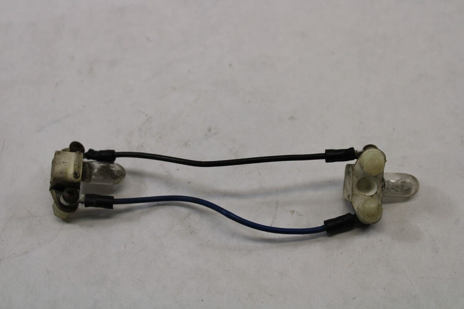 Tour-Pak Side Light Assy 70643-79, 70644-79 1994 Harley Davidson Ultra Classic