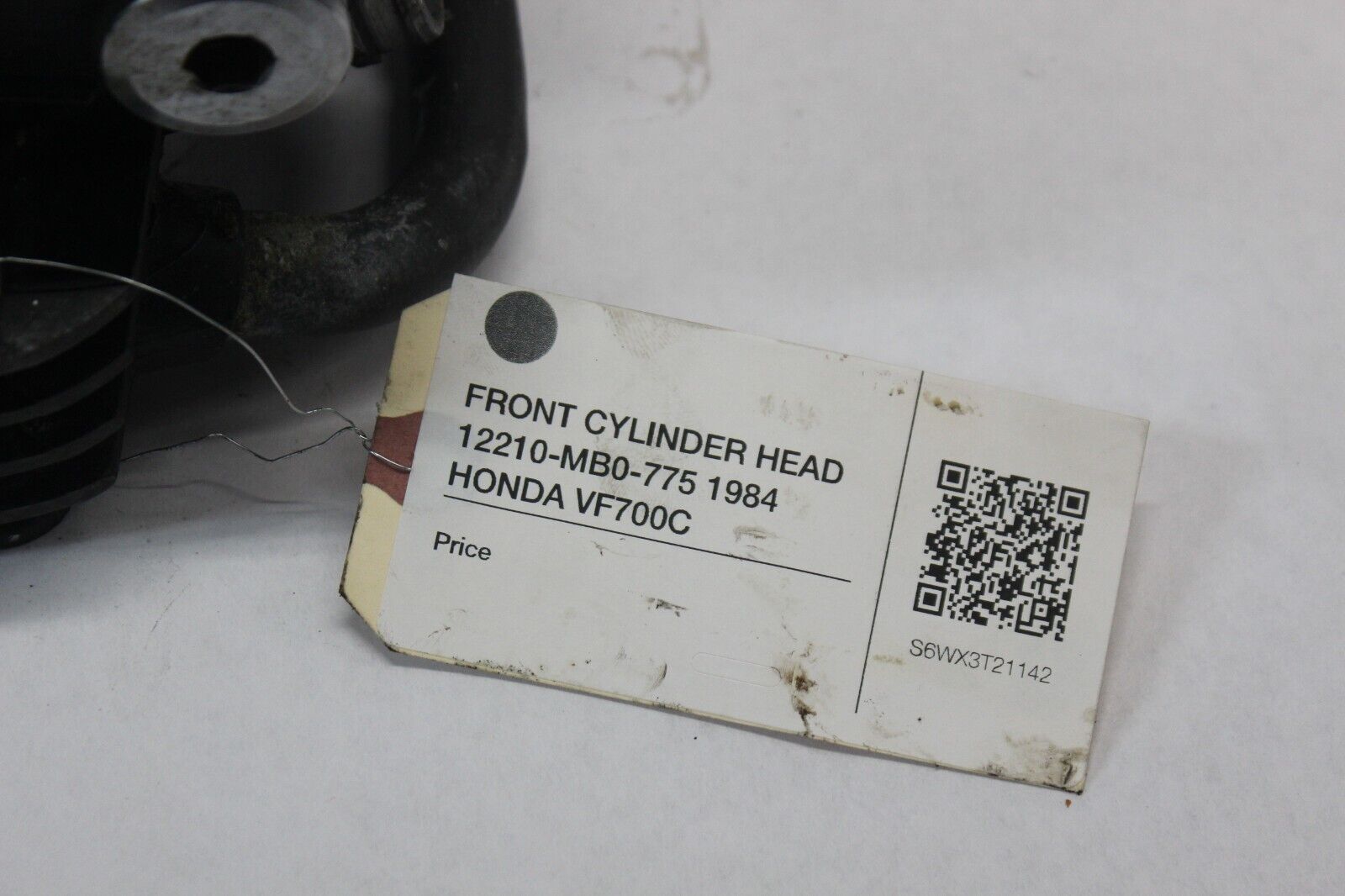 FRONT CYLINDER HEAD 12210-MB0-775 1984 HONDA VF700C