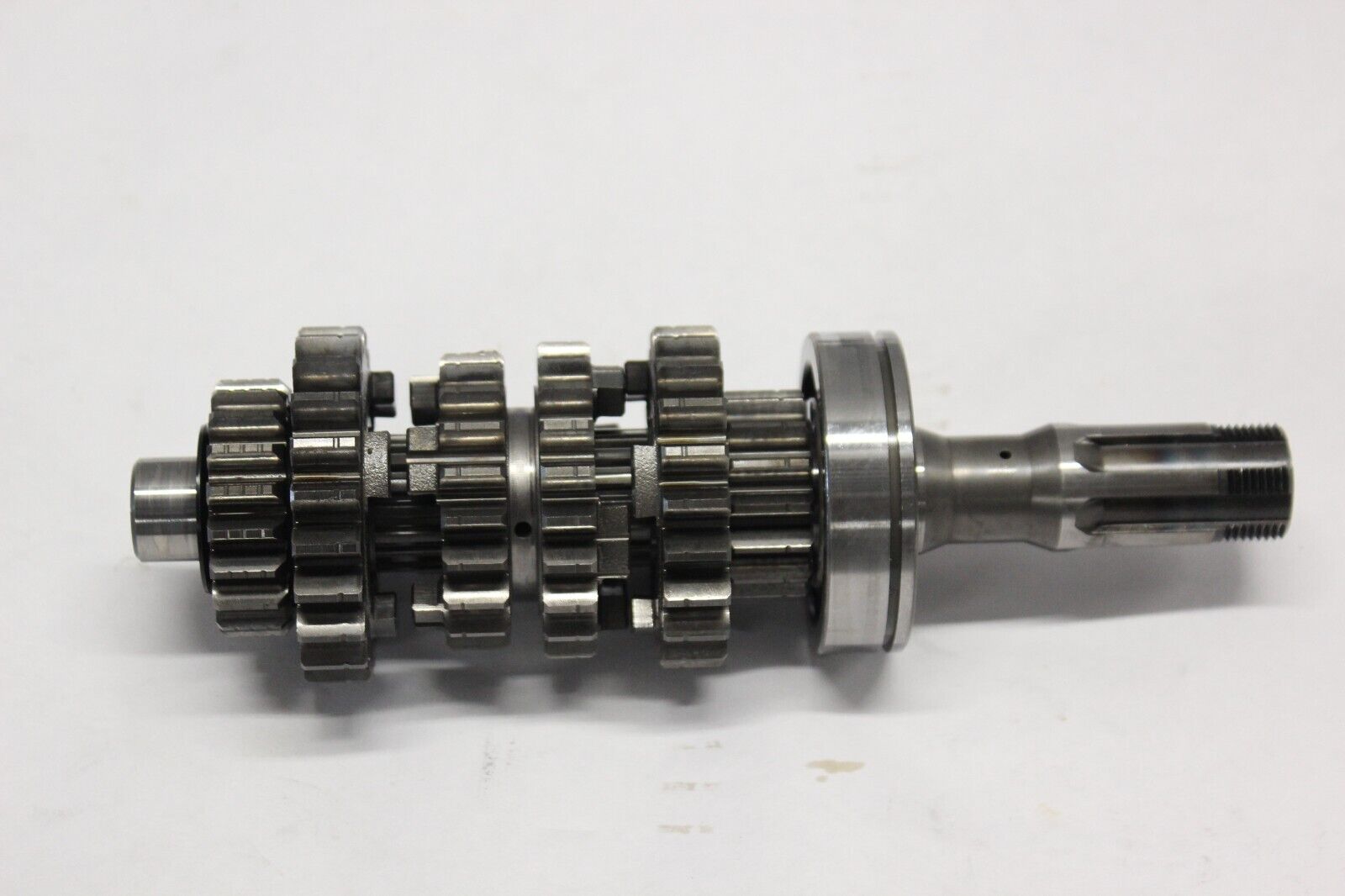 COUNTERSHAFT W/GEARS 24120-33E00 1999 GSX R600