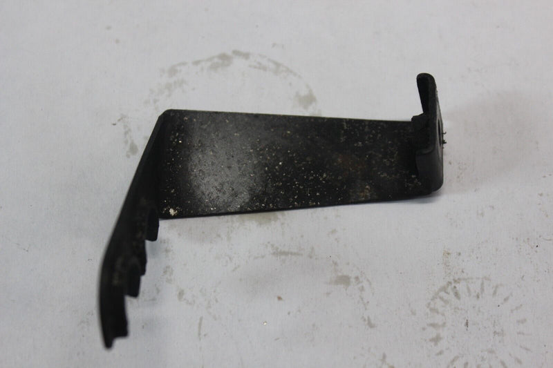 OIL TUBE BRACKET 11047-1888 1996 KAW ZX-11