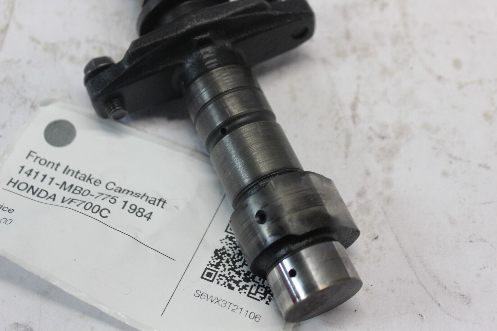 Front Intake Camshaft 14111-MB0-775 1984 HONDA VF700C