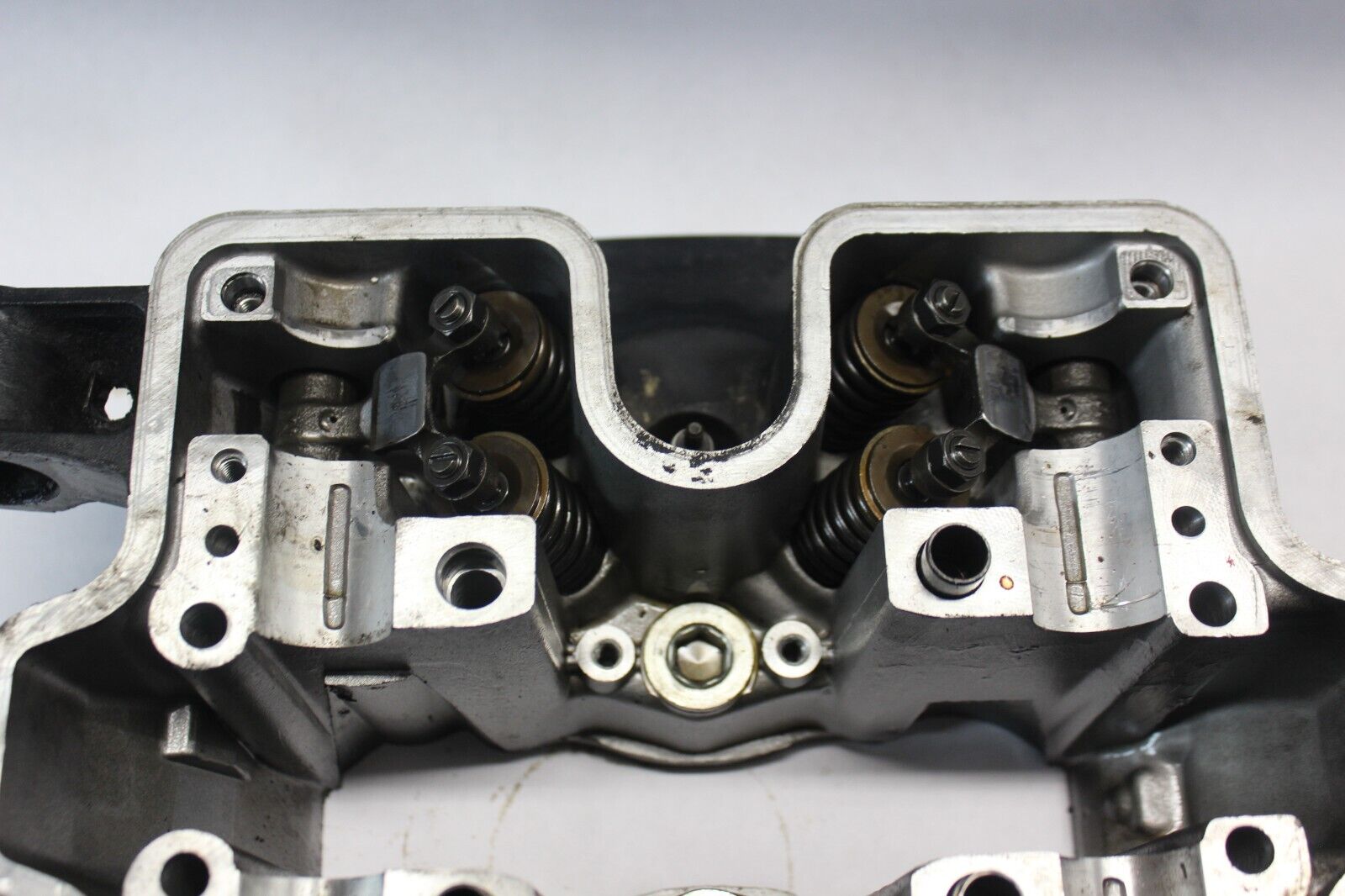Rear Cylinder Head 12220-MB0-770 1984 HONDA VF700C