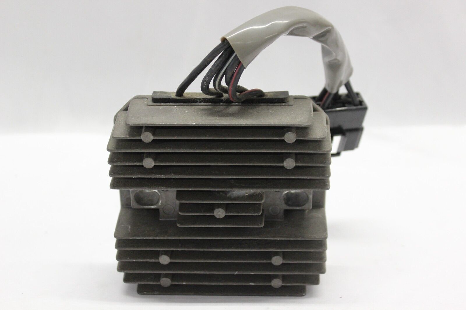 RECTIFIER/REGULATOR 32800-33E00 1999 Suzuki GSX-R600