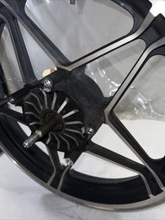 Front Wheel Rim 18” x 2.5” 1983 HONDA VF750C A Magna 44650-MB1-315