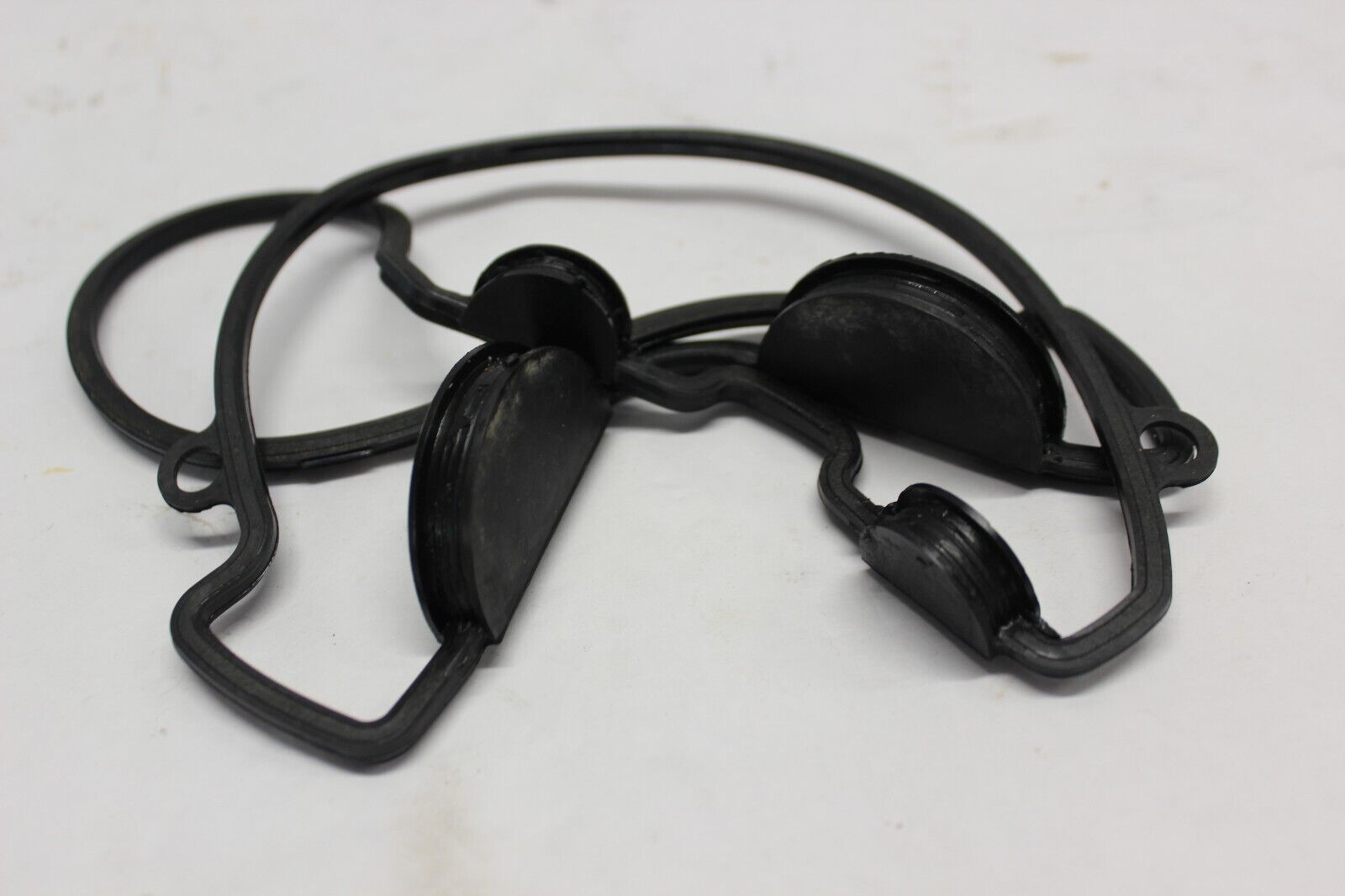 HEAD COVER GASKET 1 11173-33E00 1999 GSX R600