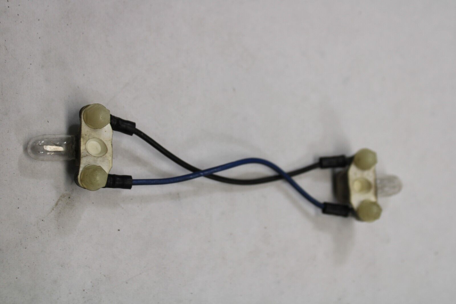 Tour-Pak Side Light Assy 70643-79, 70644-79 1994 Harley Davidson Ultra Classic