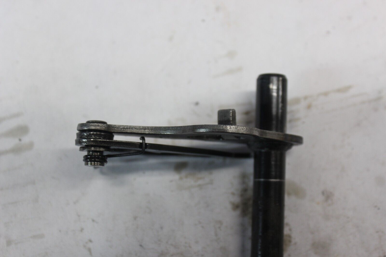 GEARSHIFT LEVER ASSY 13161-042 1982 KZ750N SPECTRE