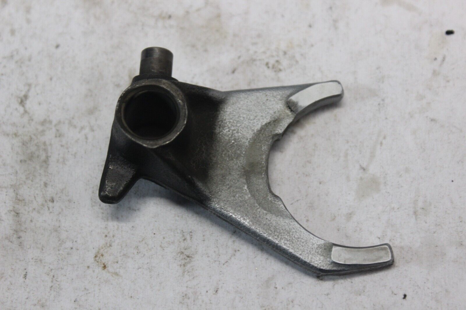 LOW 2ND & 3RD SHIFT FORK 13140-1008 1982 KZ750N SPECTRE