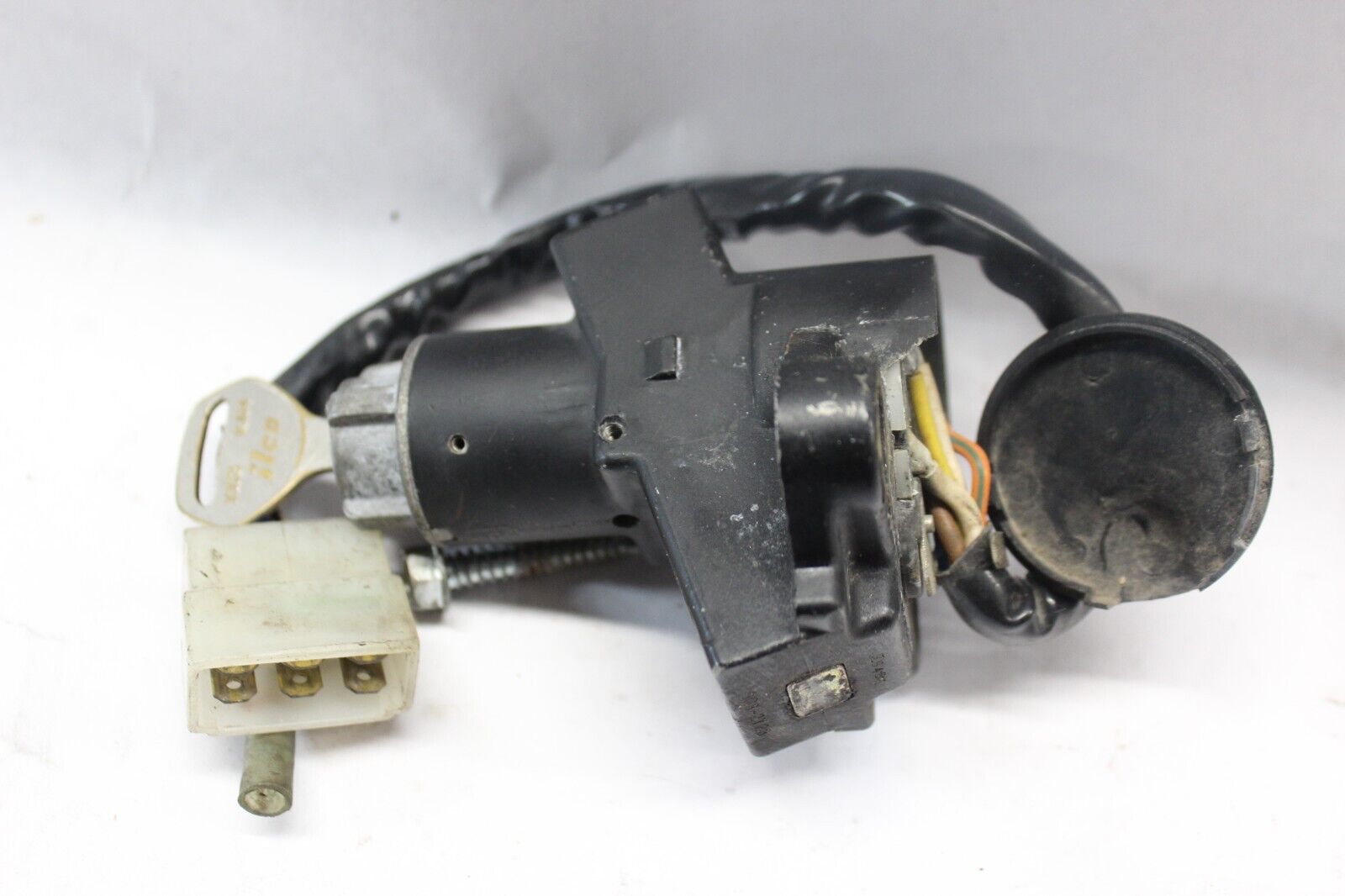 IGNITION SWITCH W/KEY 27005-5024 1982 Kawasaki Spectre KZ750N