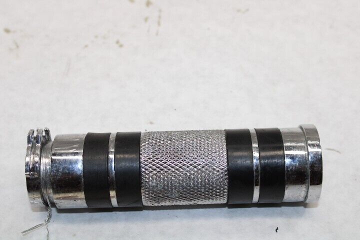 Throttle Grip Blk/Chrome 4NK-26240-00 2002 Yamaha RoadStar XV1600A