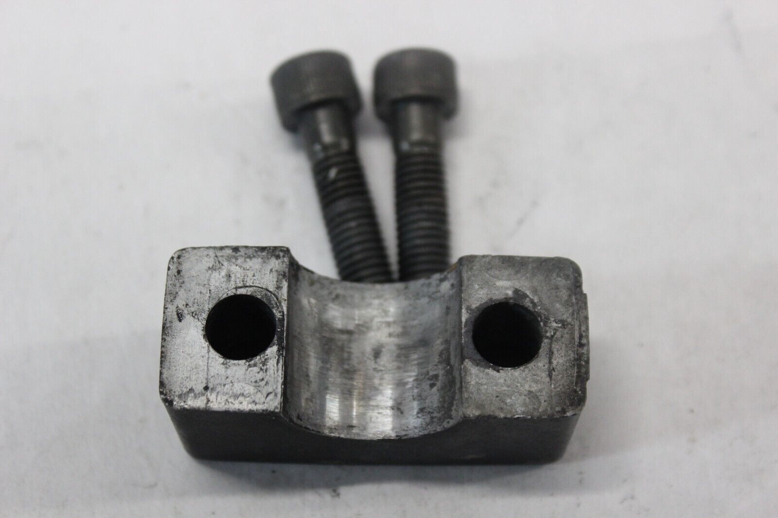 UPPER HANDLE HOLDER 46012-1027 1982 Kawasaki Spectre KZ750N
