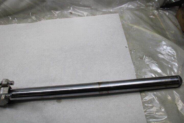 Front Fork Assy Left 51500-MB1-772 1983 Honda VF750
