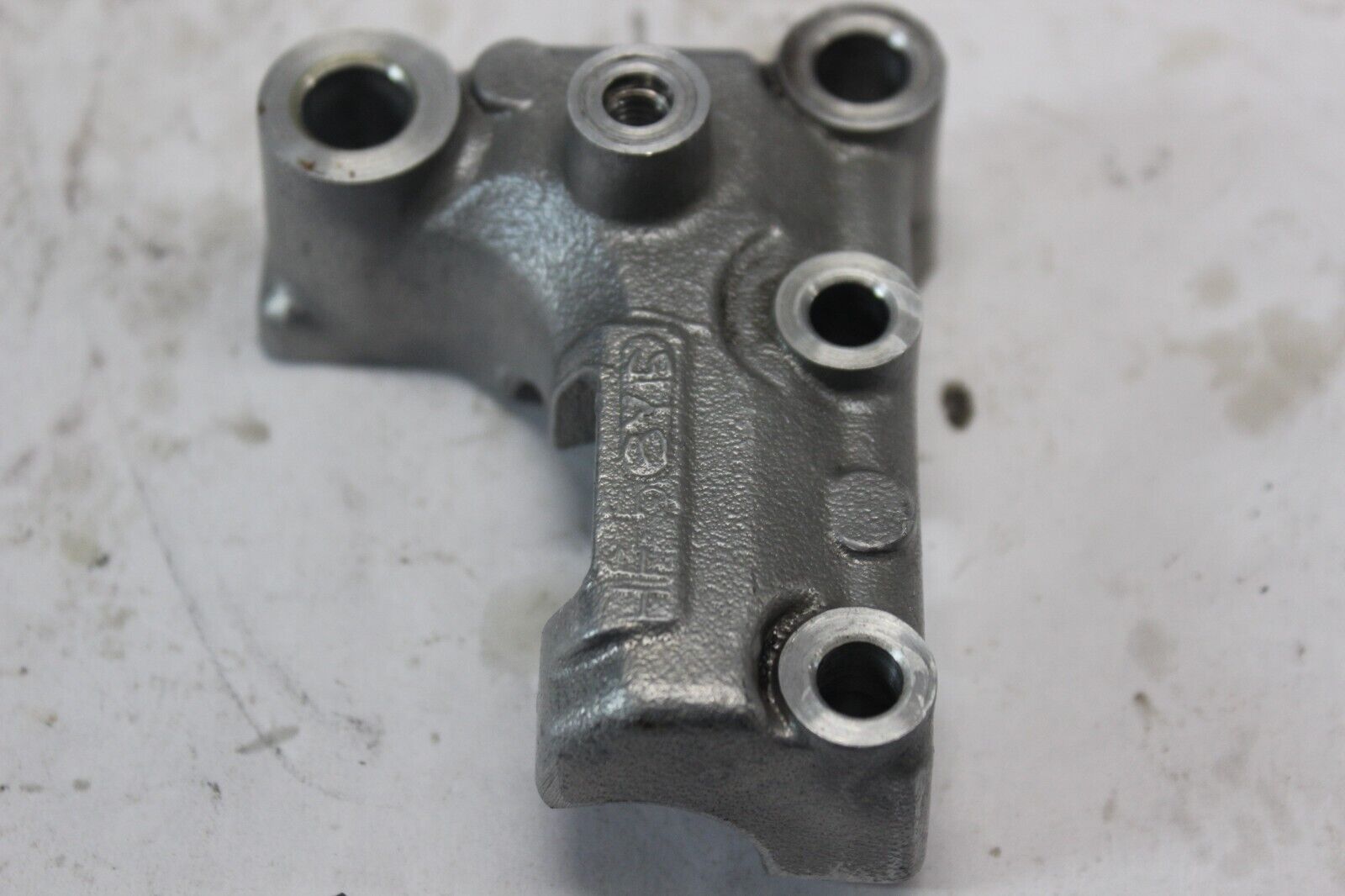 Camshaft Holder B 12212-MB0-773 1984 HONDA VF700C