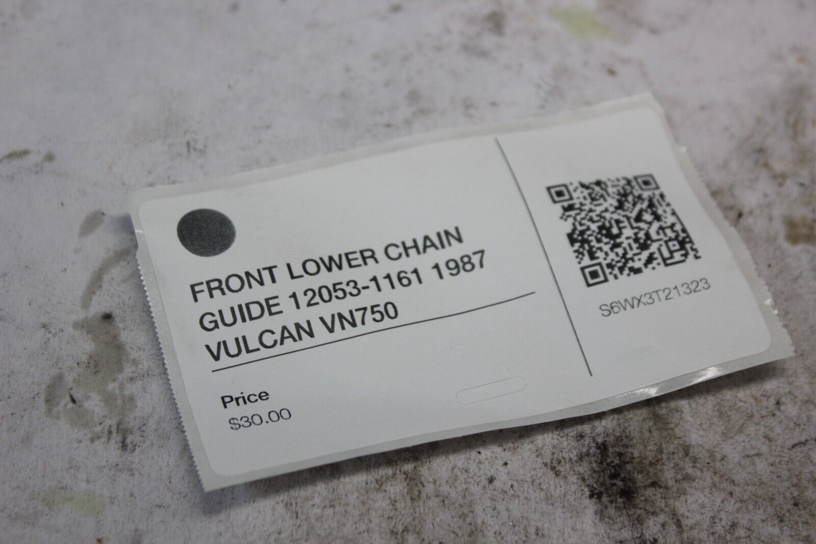 FRONT LOWER CHAIN GUIDE 12053-1161 1987 VULCAN VN750