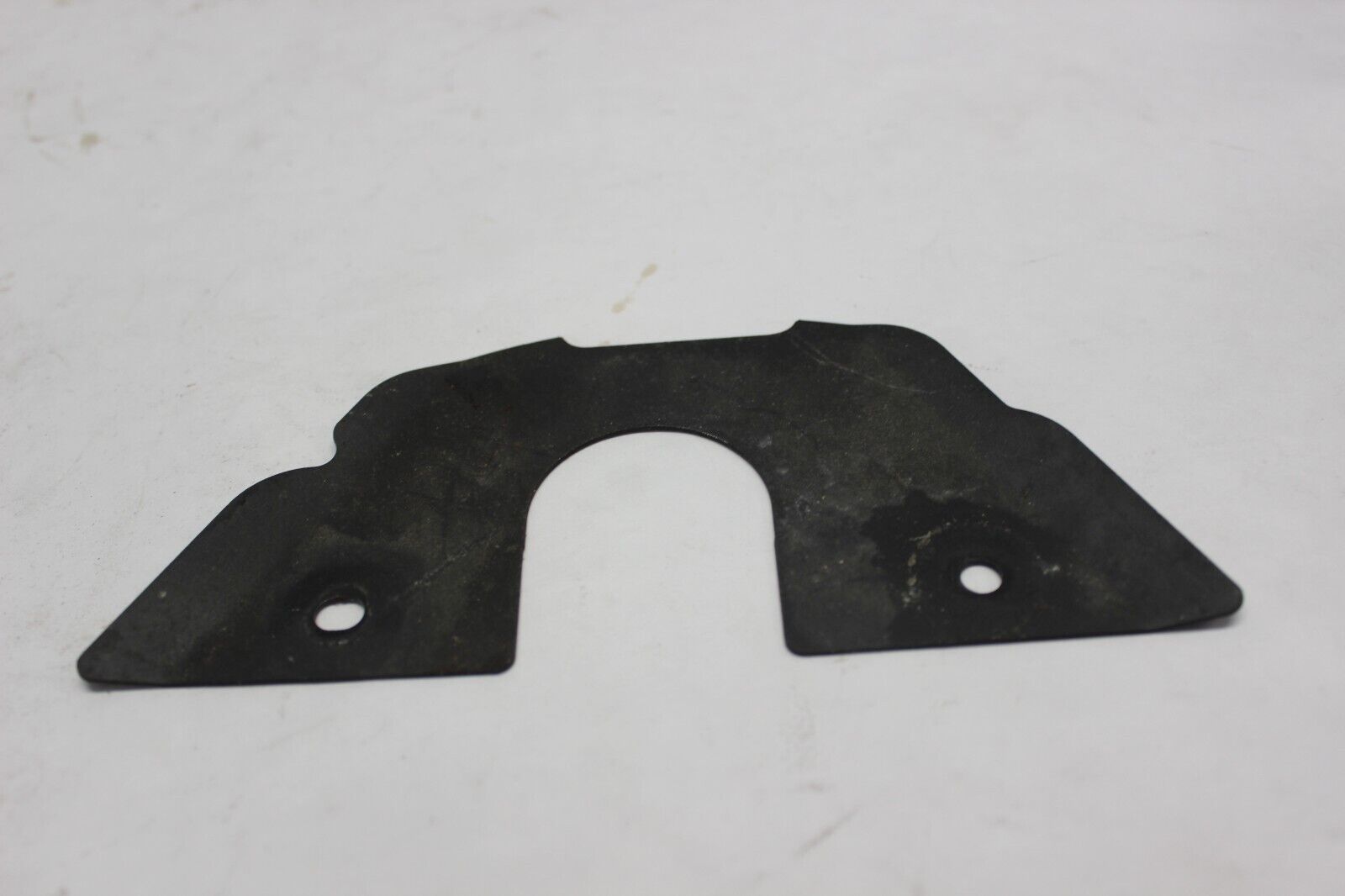 RADIATOR GUARD 19124-MEA-670 2005 Honda VTX1300S