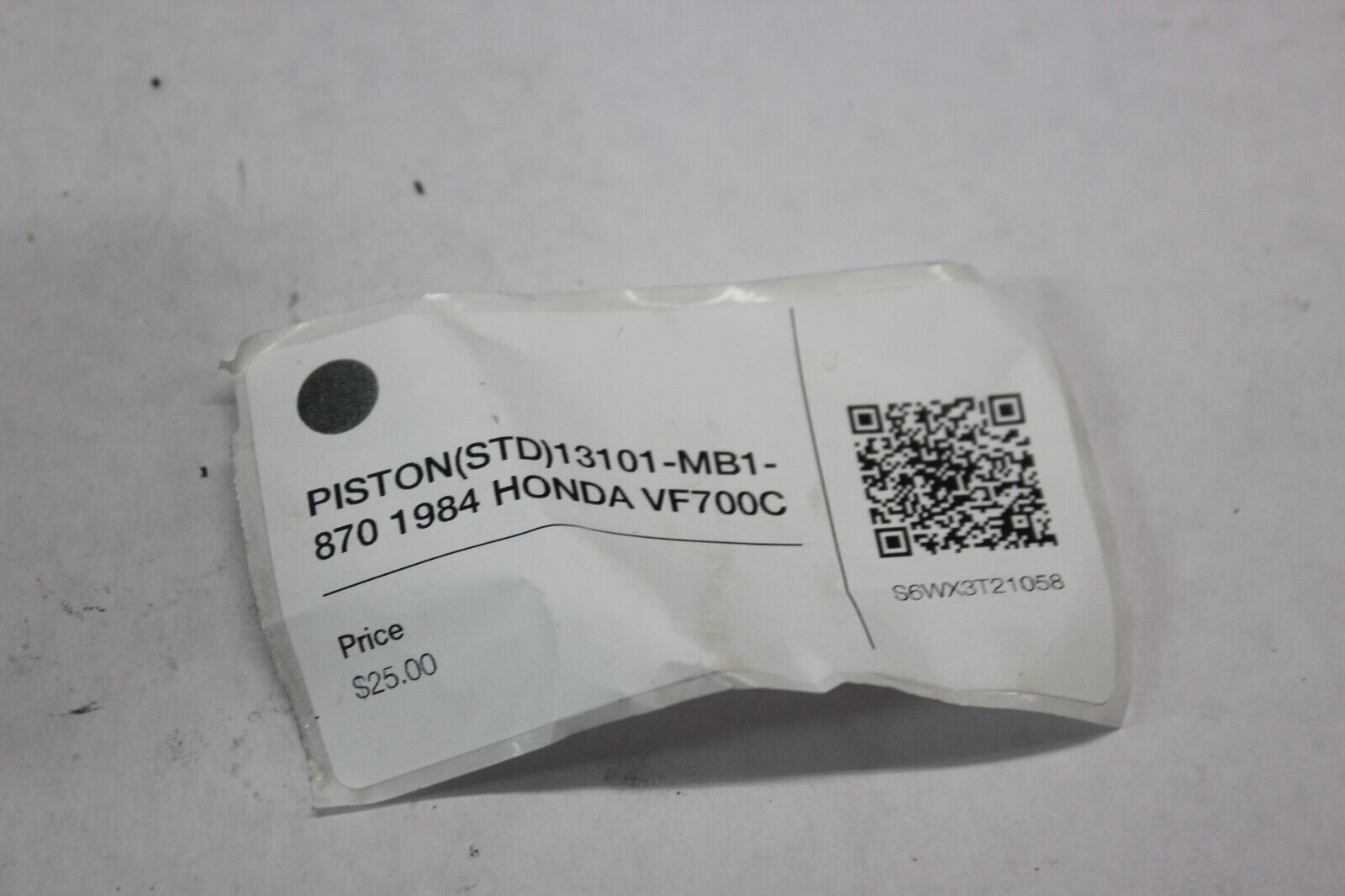 PISTON (STD) 13101-MB1-870 1984 HONDA VF700C